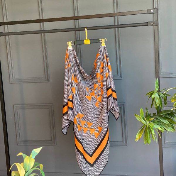 روسری نخی دست دوز